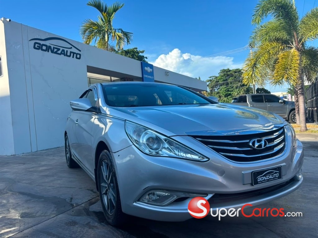 2016 Hyundai Sonata Y20 — foto 9 / 12