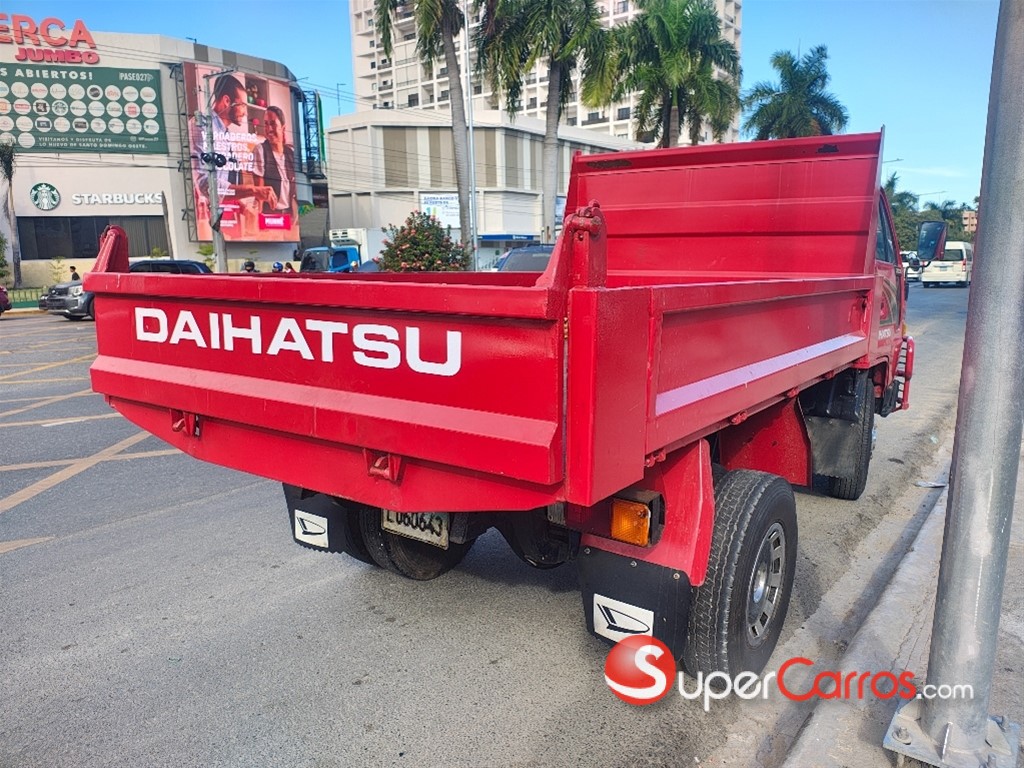 1996 Daihatsu Delta Volteo — foto 6 / 8