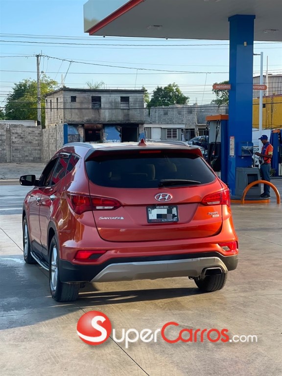 2017 Hyundai Santa Fe — foto 6 / 11