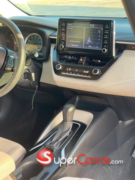 2020 Toyota Corolla LE — foto 4 / 8