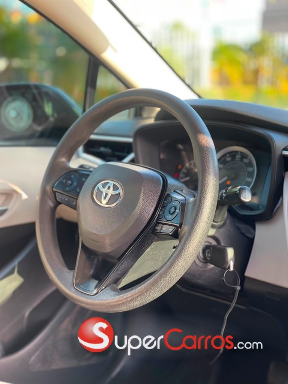 2020 Toyota Corolla LE — foto 7 / 8