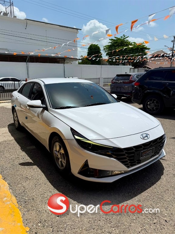 2022 Hyundai Avante — foto 2 / 12