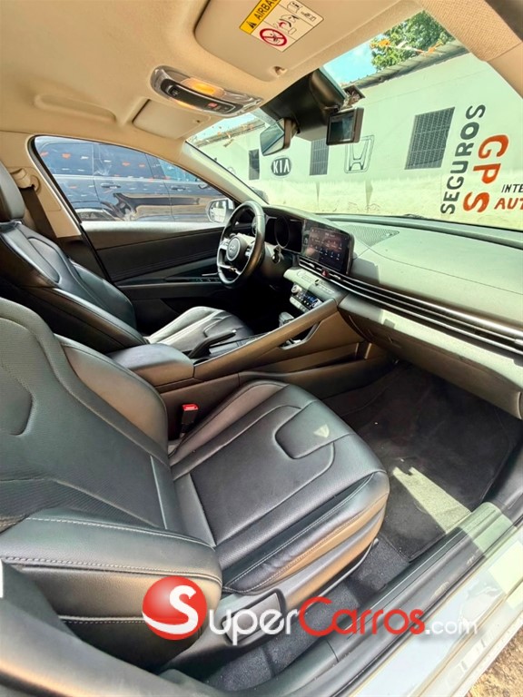 2022 Hyundai Avante — foto 7 / 12