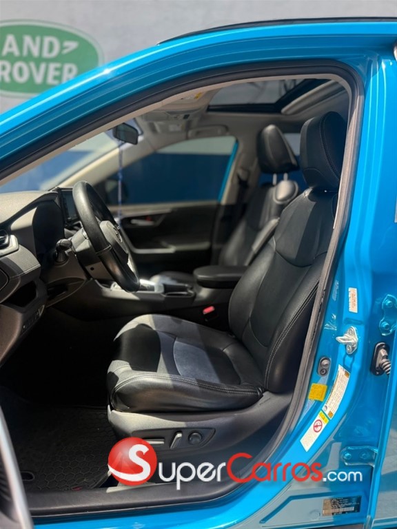 2019 Toyota RAV4 XLE — foto 7 / 9