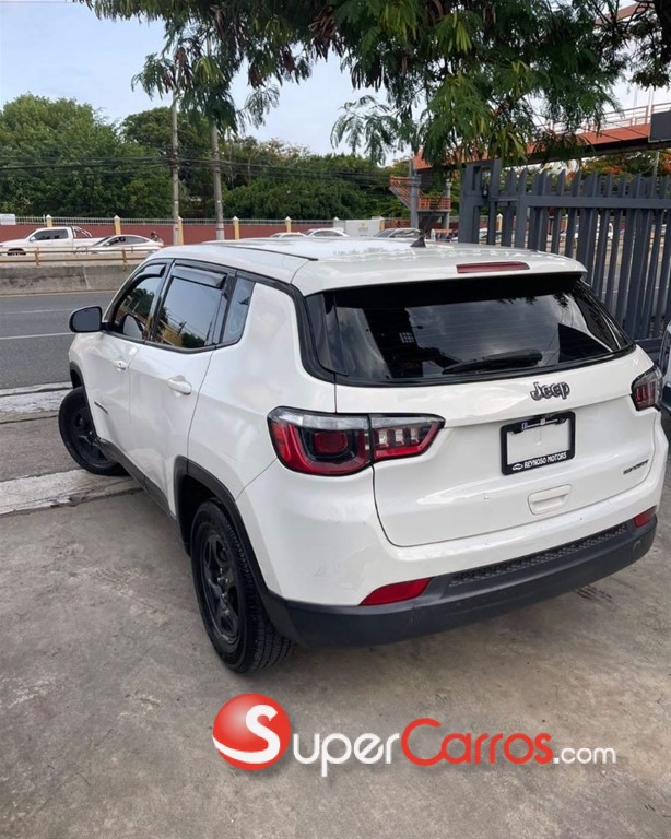 2017 Jeep Compass Sport — foto 3 / 6