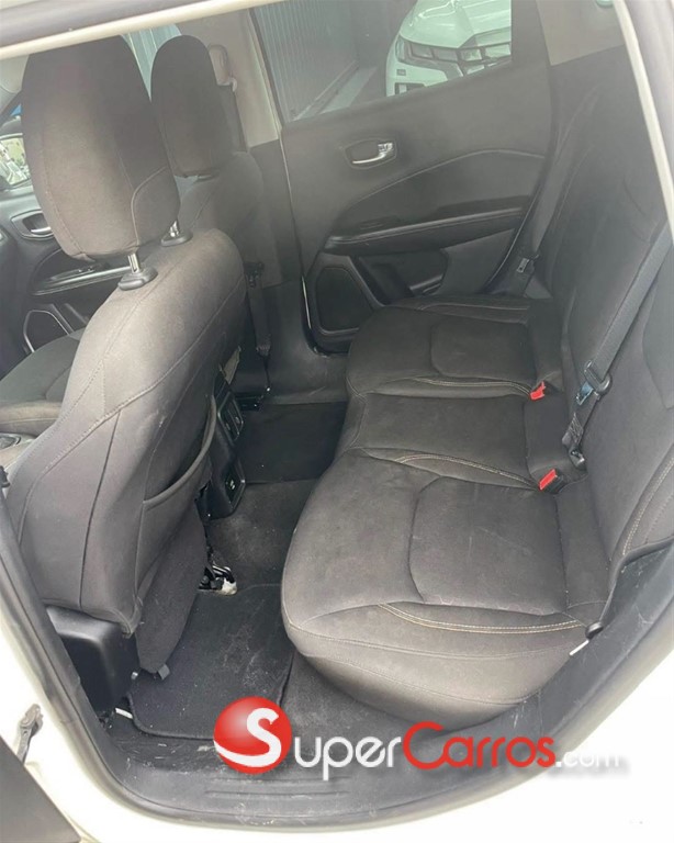 2017 Jeep Compass Sport — foto 5 / 6