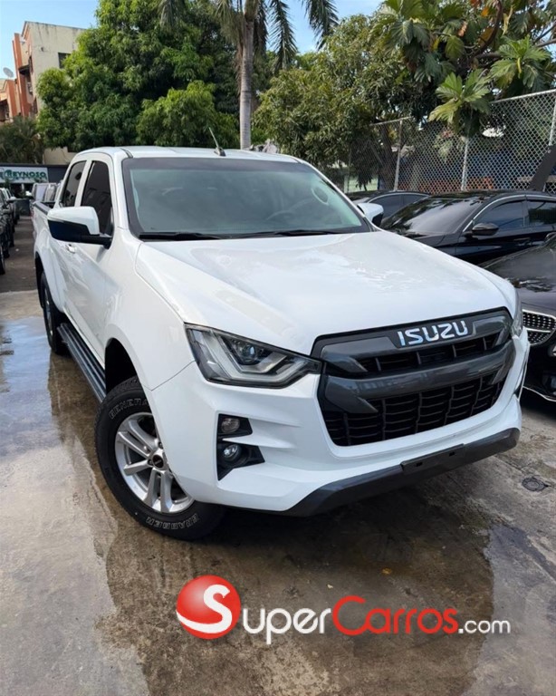 2023 Isuzu DMAX
