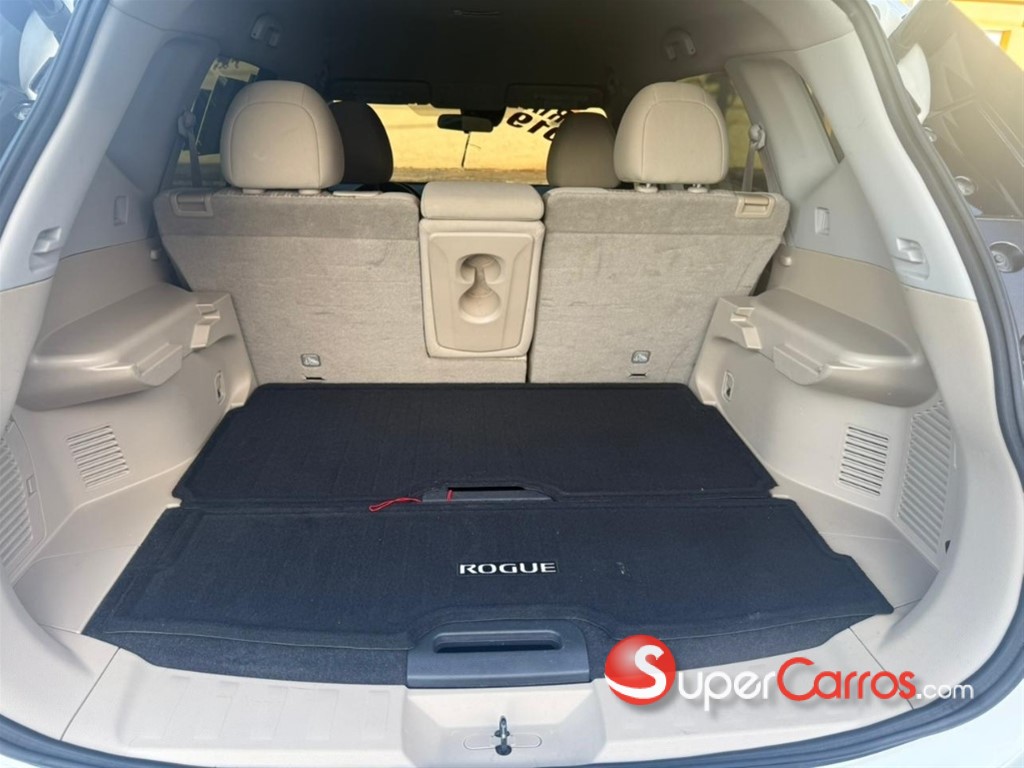 2019 Nissan Rogue SV — foto 11 / 11