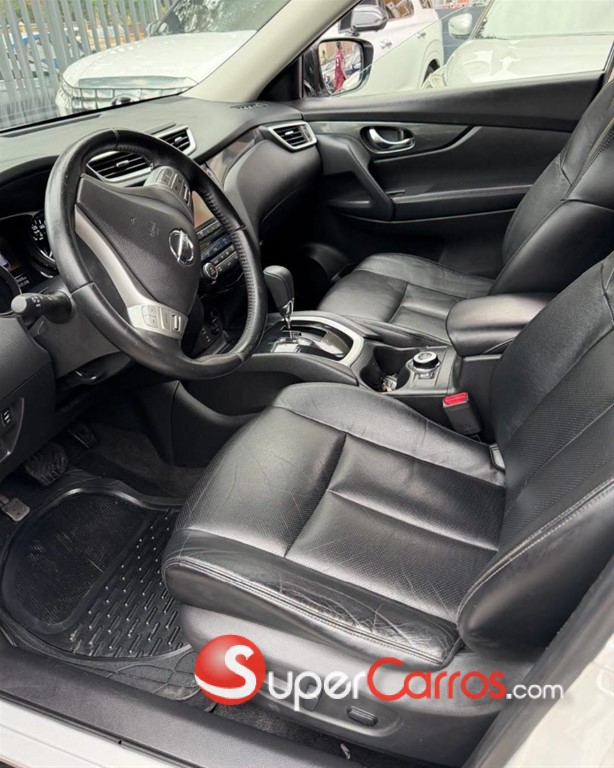 2017 Nissan X-Trail — foto 4 / 9