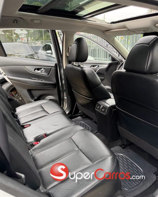 2017 Nissan X-Trail — foto 6 / 9