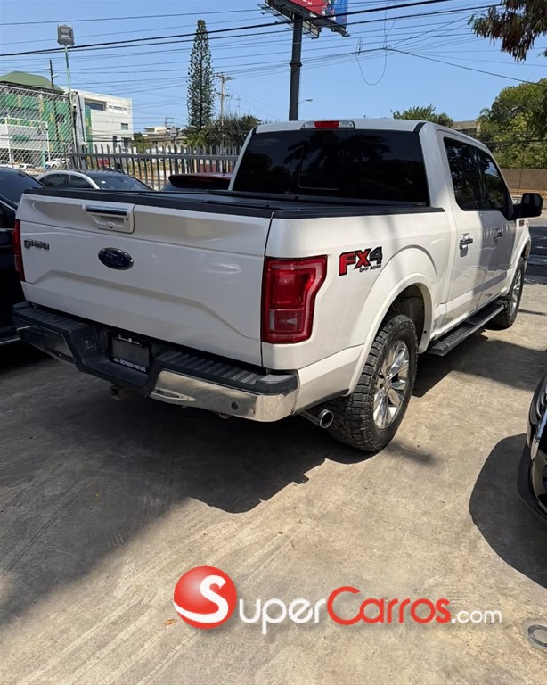 2016 Ford F 150 Lariat Ecoboost — foto 5 / 10