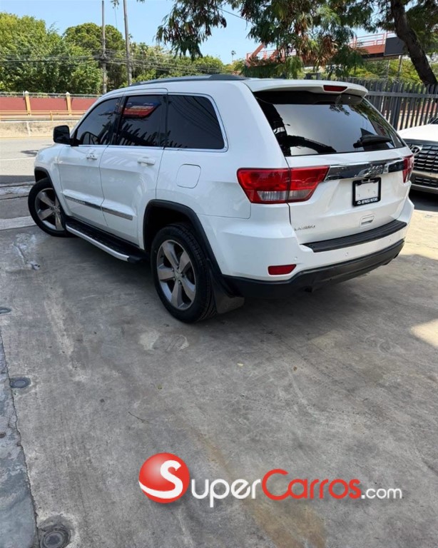 2011 Jeep Grand Cherokee Laredo — foto 4 / 10