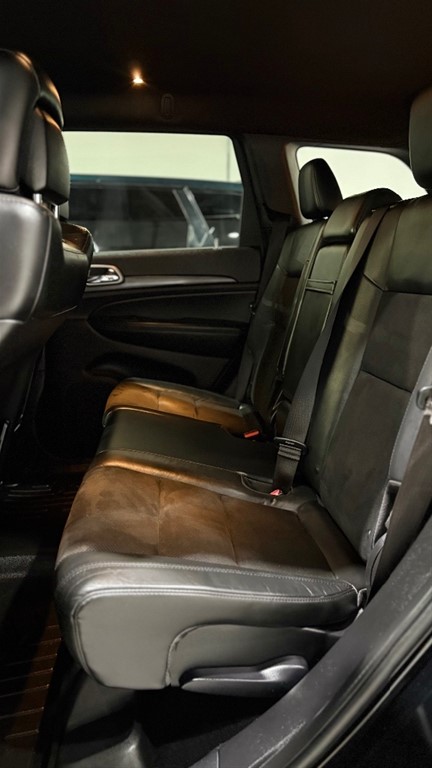2020 Jeep Grand Cherokee Altitude — foto 7 / 12