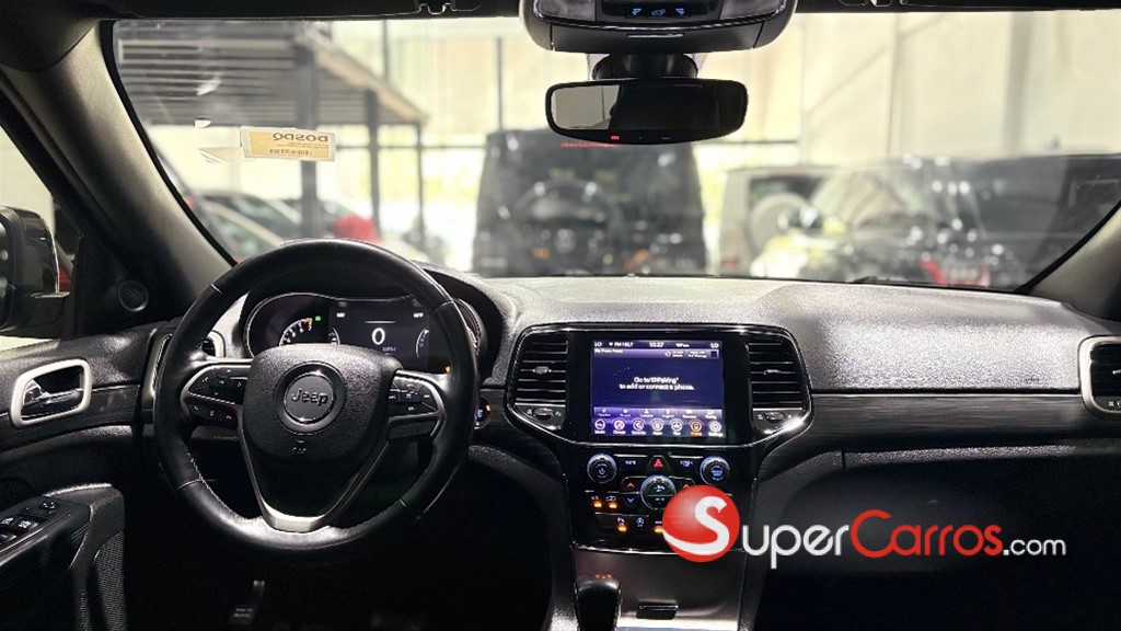 2020 Jeep Grand Cherokee Altitude — foto 11 / 12