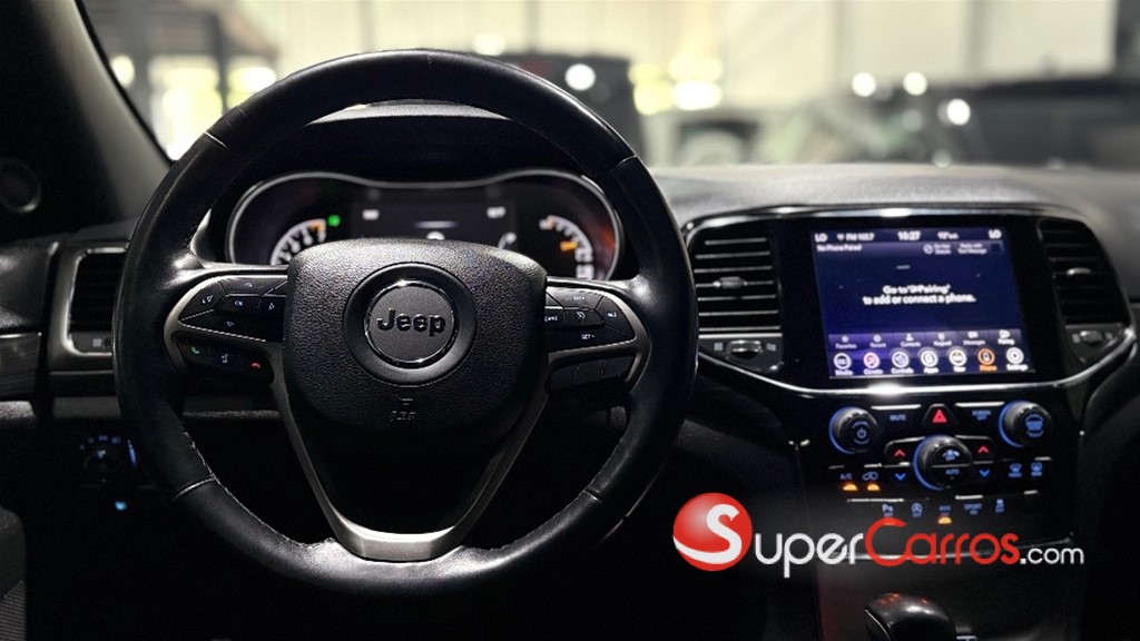 2020 Jeep Grand Cherokee Altitude — foto 12 / 12