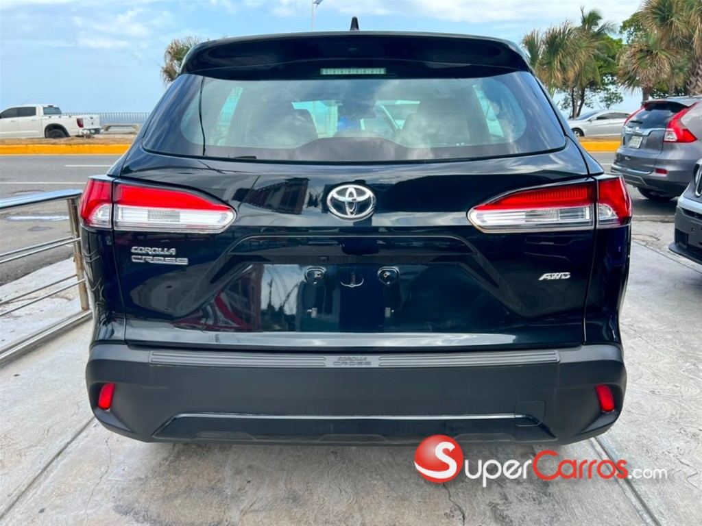 2023 Toyota Corolla Cross — foto 3 / 12