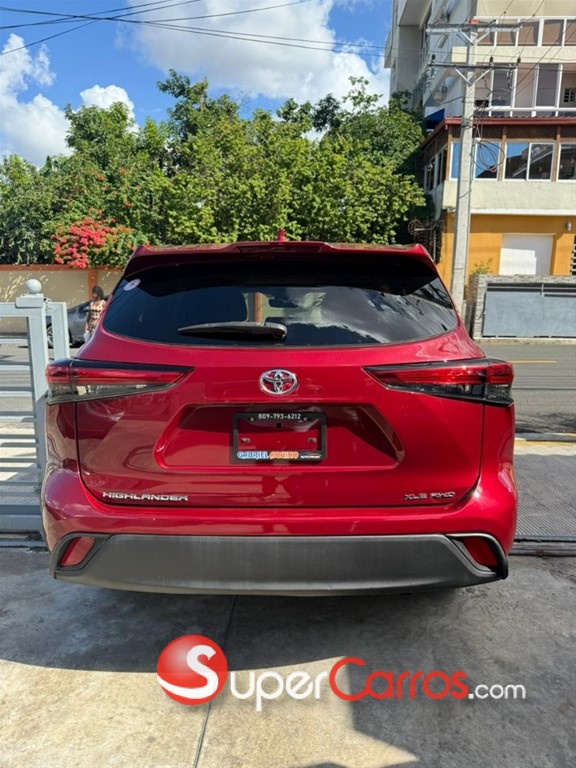 2020 Toyota Highlander XLE — foto 6 / 12