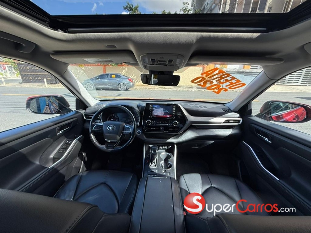 2020 Toyota Highlander XLE — foto 11 / 12