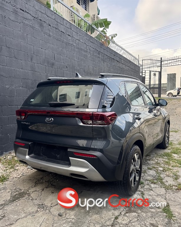 2022 Kia Sonet — foto 4 / 8