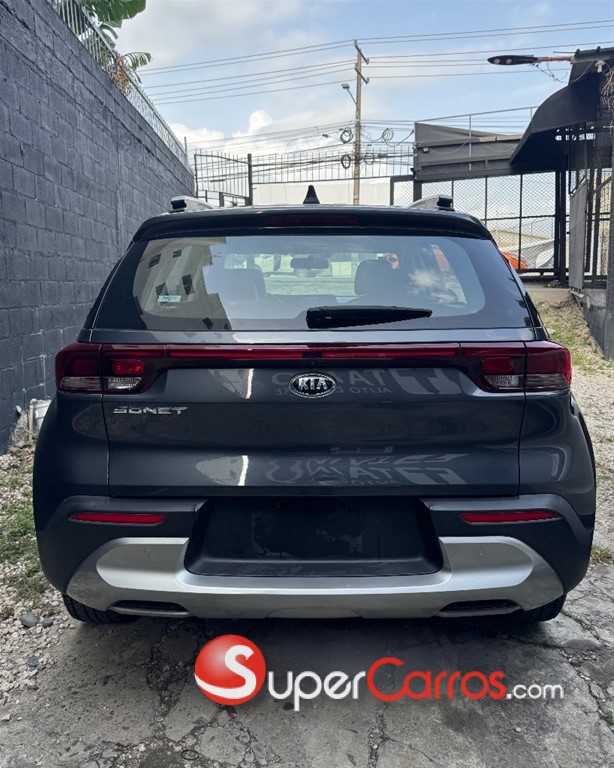 2022 Kia Sonet — foto 5 / 8