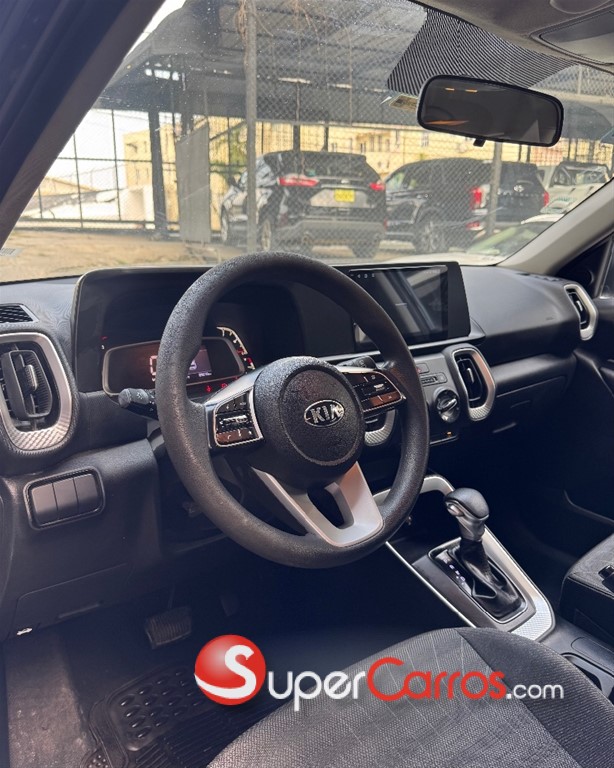 2022 Kia Sonet — foto 6 / 8