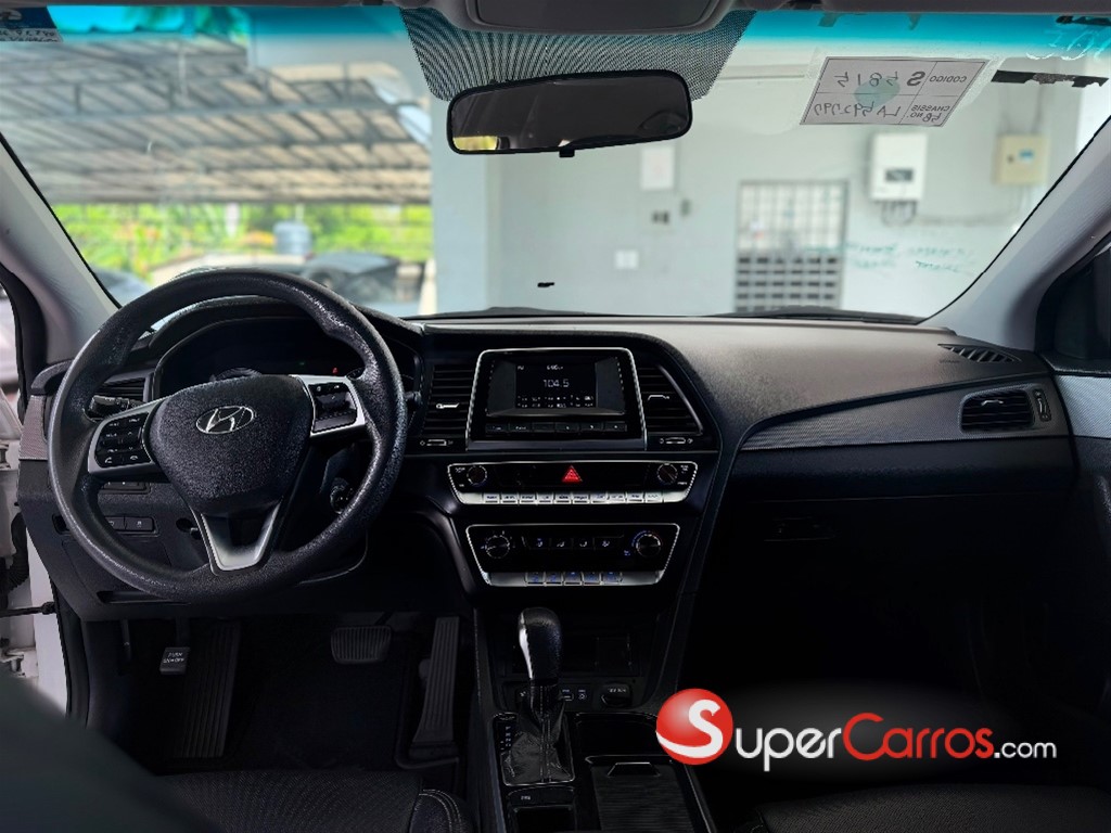 2020 Hyundai Sonata New Rise — foto 8 / 9