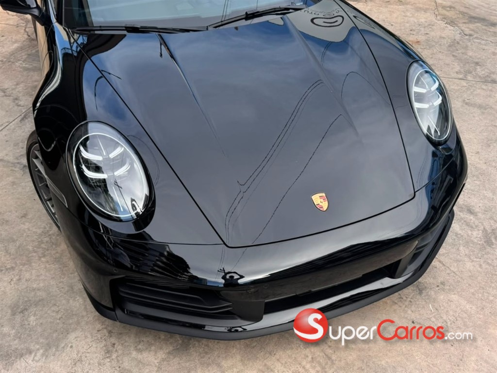 2025 Porsche 911 Carrera — foto 2 / 9