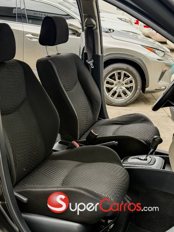 2019 Toyota Rush — foto 3 / 9