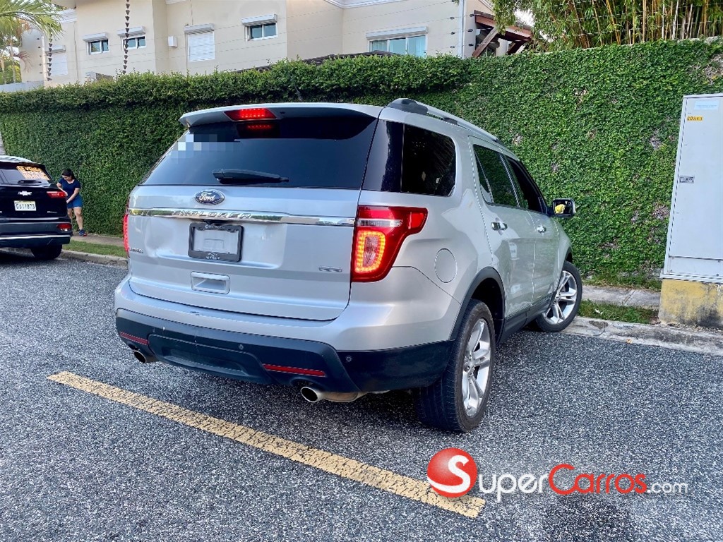 2013 Ford Explorer Limited — foto 4 / 9