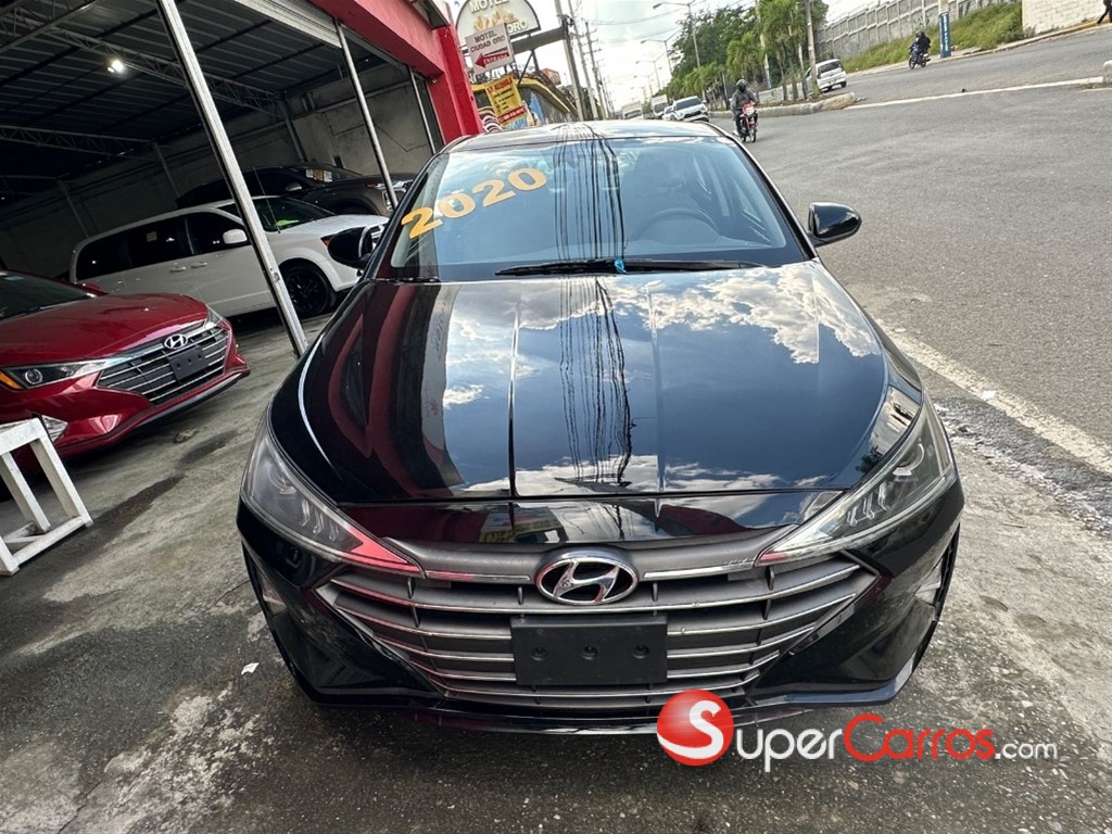 2020 Hyundai Elantra SEL — foto 2 / 8