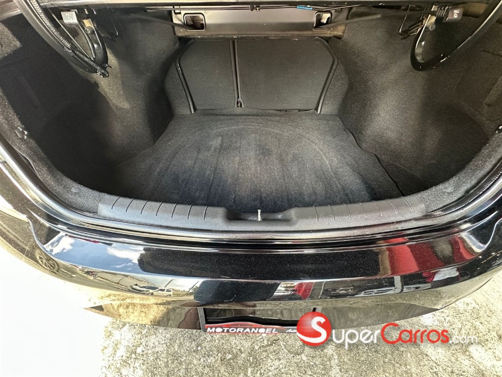 2020 Hyundai Elantra SEL — foto 8 / 8