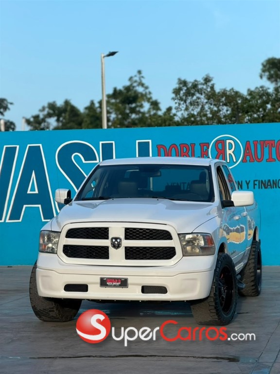 2019 Dodge Ram 1500 — foto 2 / 11
