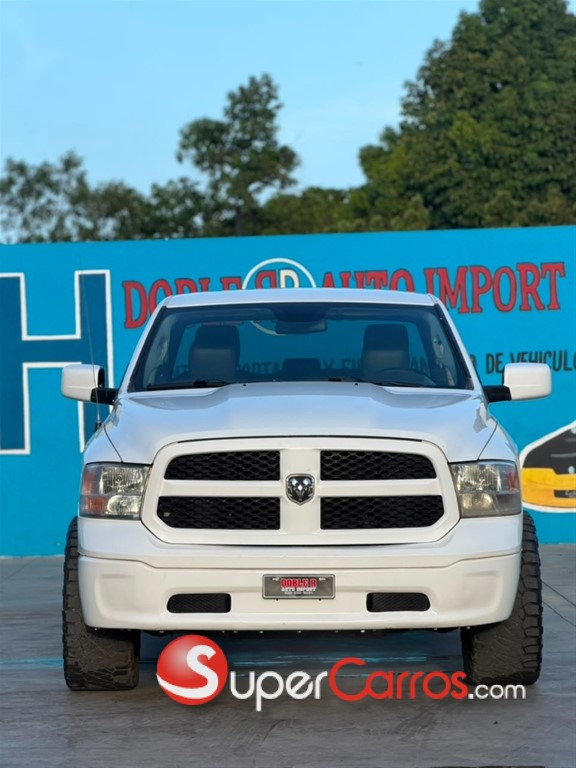 2019 Dodge Ram 1500 — foto 4 / 11