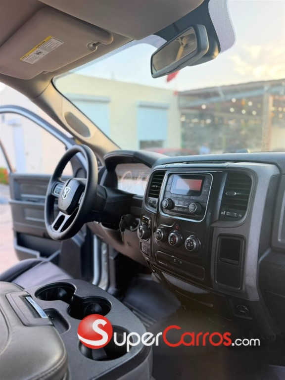 2019 Dodge Ram 1500 — foto 7 / 11