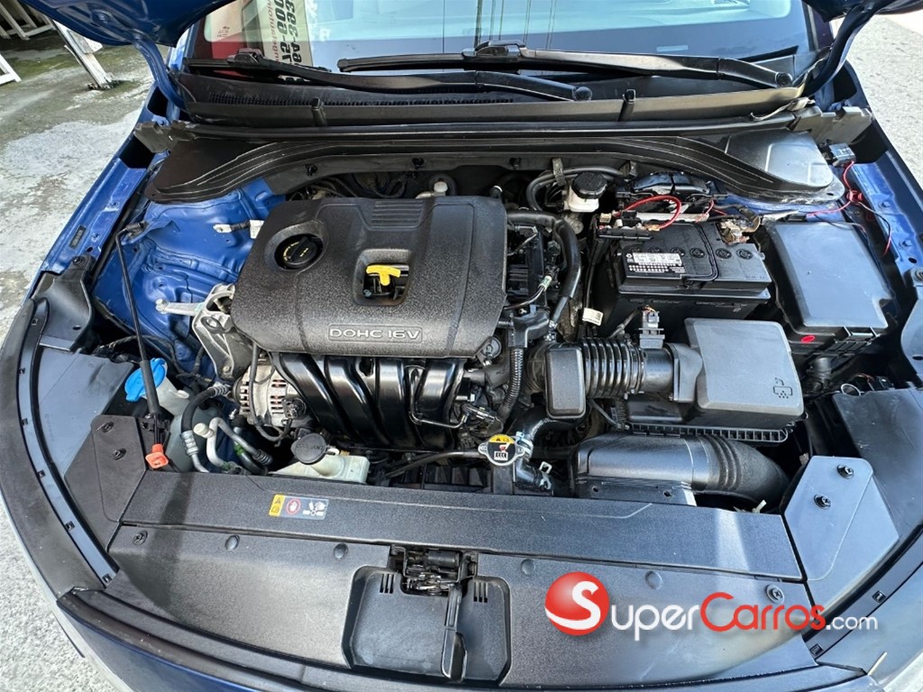 2020 Hyundai Elantra SEL — foto 11 / 11