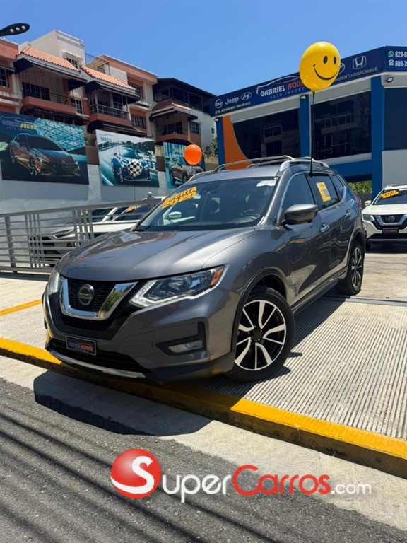 2020 Nissan Rogue SL — foto 4 / 11