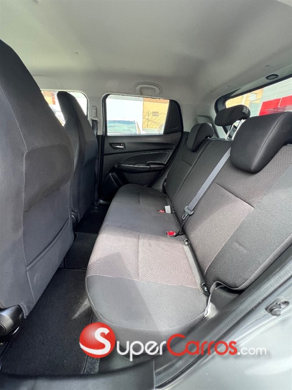 2020 Suzuki Swift Sport — foto 10 / 11