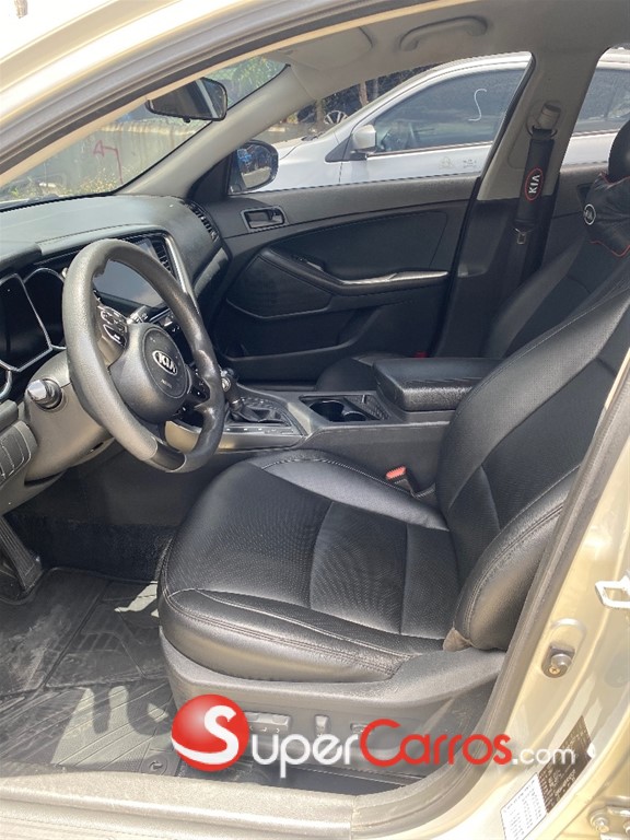 2015 Kia K-5 — foto 7 / 9
