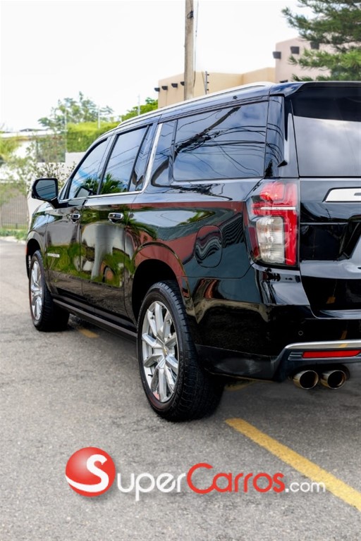 2021 Chevrolet Suburban Highcountry — foto 8 / 8