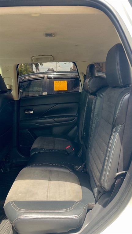 2020 Mitsubishi Motors Outlander SE — foto 9 / 12