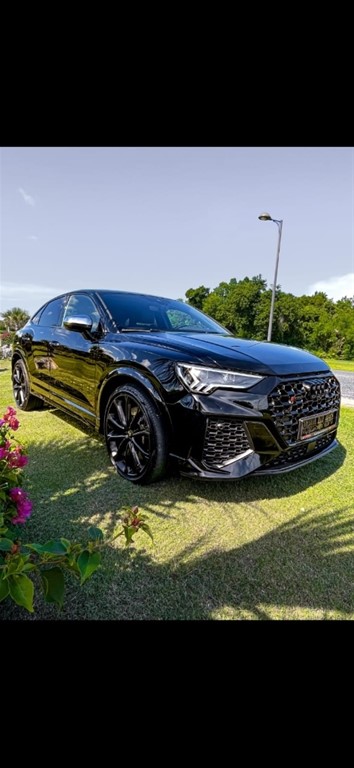 2021 Audi RS Q3 SPORTBACK — foto 2 / 4