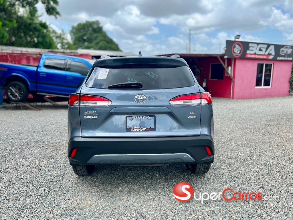 2022 Toyota Corolla Cross — foto 3 / 9