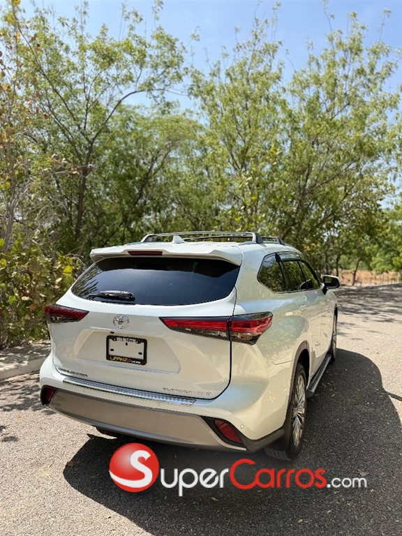 2022 Toyota Highlander Platinum — foto 5 / 12