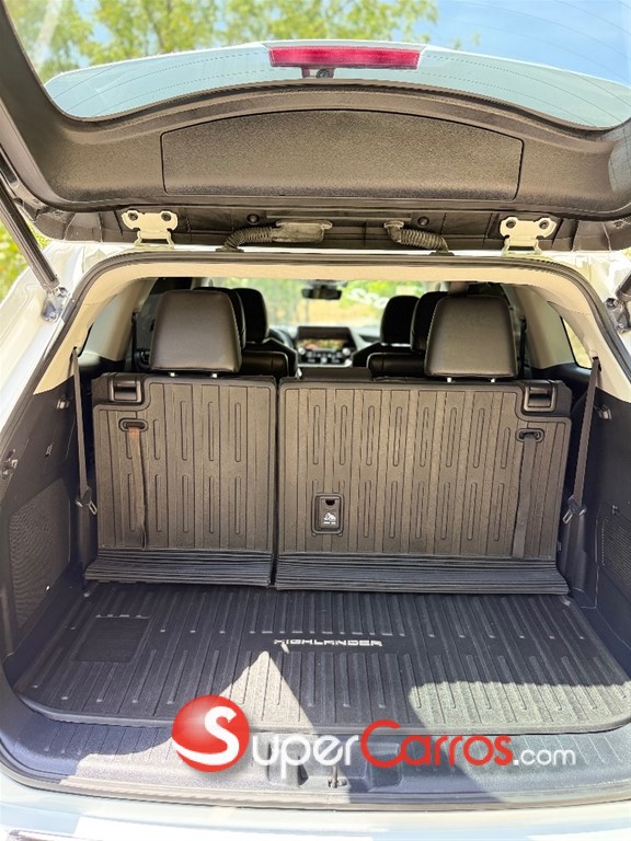 2022 Toyota Highlander Platinum — foto 6 / 12