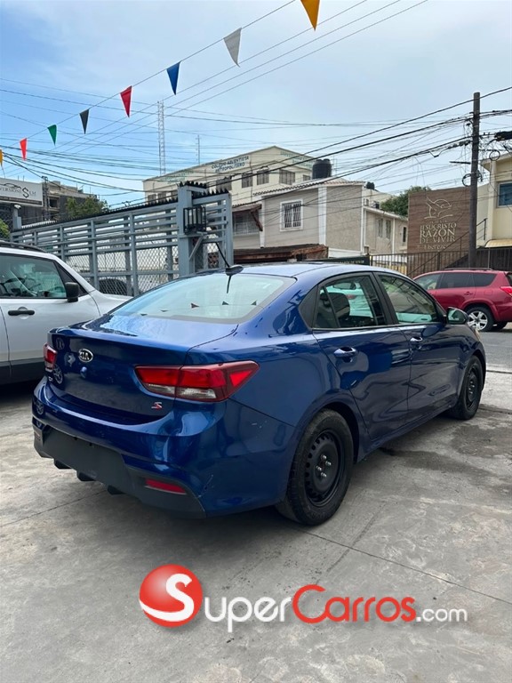 2020 Kia Rio S — foto 2 / 6