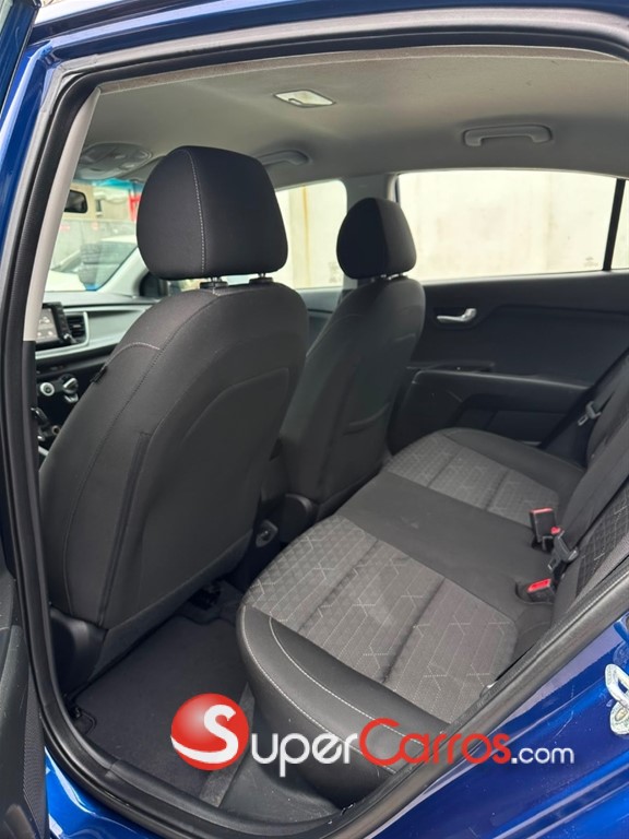 2020 Kia Rio S — foto 5 / 6