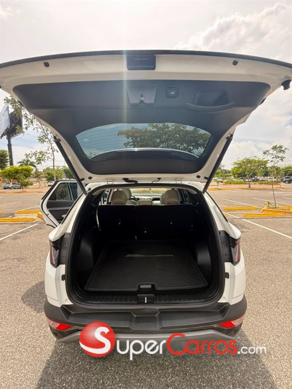 2022 Hyundai Tucson LIMITED — foto 8 / 12