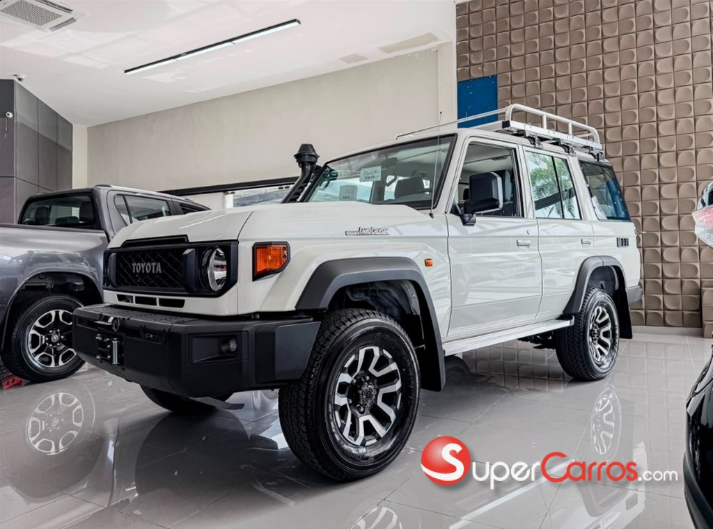 2027 Toyota Land Cruiser Serie 70 — foto 2 / 10