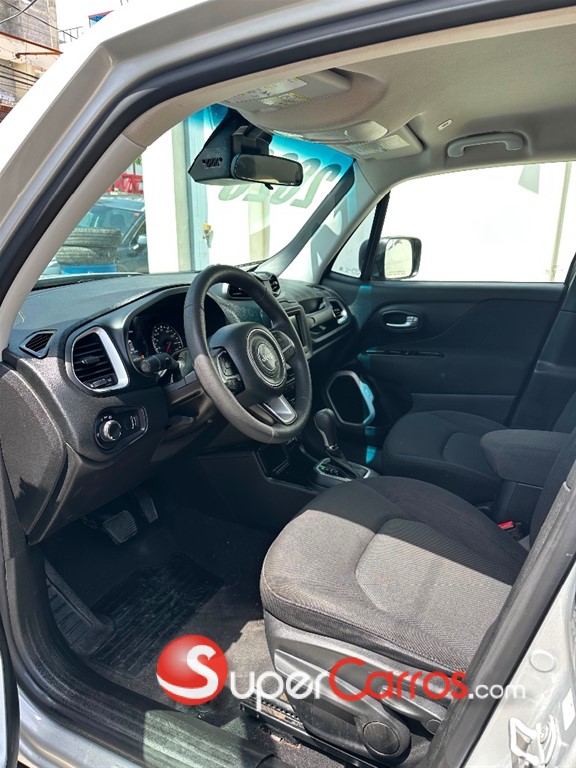 2020 Jeep Renegade Sport — foto 5 / 8
