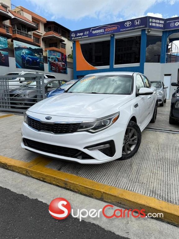 2020 Kia Optima LX — foto 3 / 10